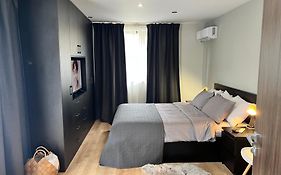 Туйковата Стая The Tuikov Home Room